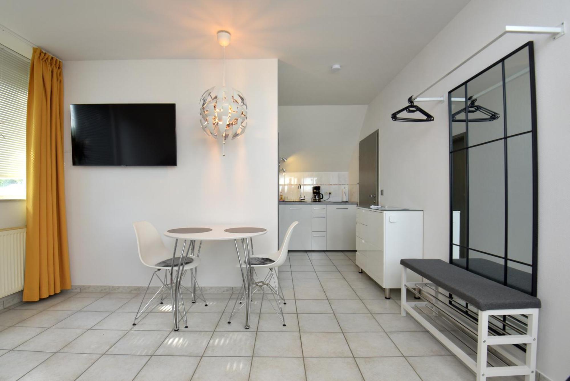 Studioappartment Saaleblick Рудолщат Екстериор снимка